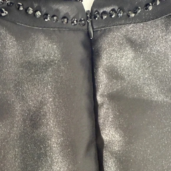 Adrianna Papell Beaded Halter Black Gown 8